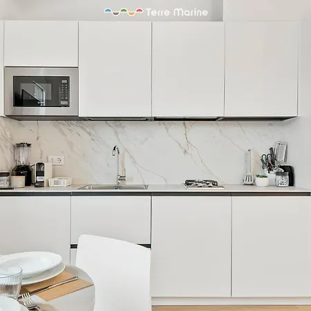 Appartement Le Dimore Dei Fiori, Terre Marine