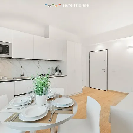 Appartement Le Dimore Dei Fiori, Terre Marine