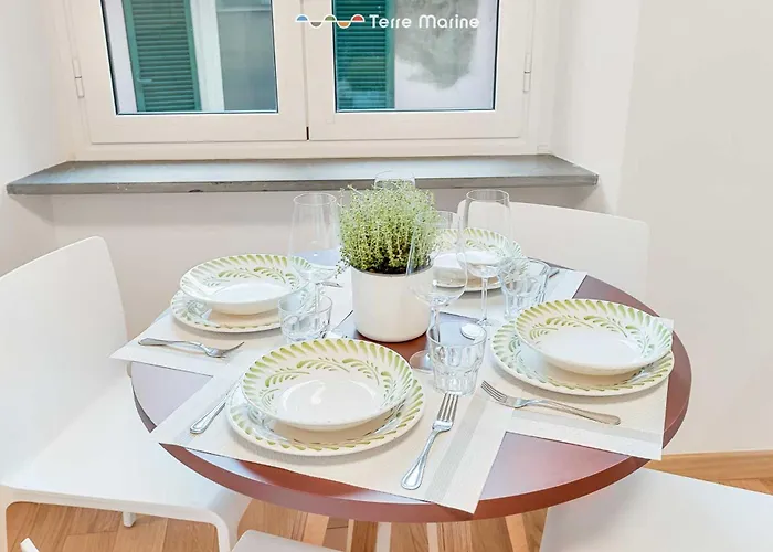 Le Dimore Dei Fiori, Terre Marine شقة لا سبيتسْيا